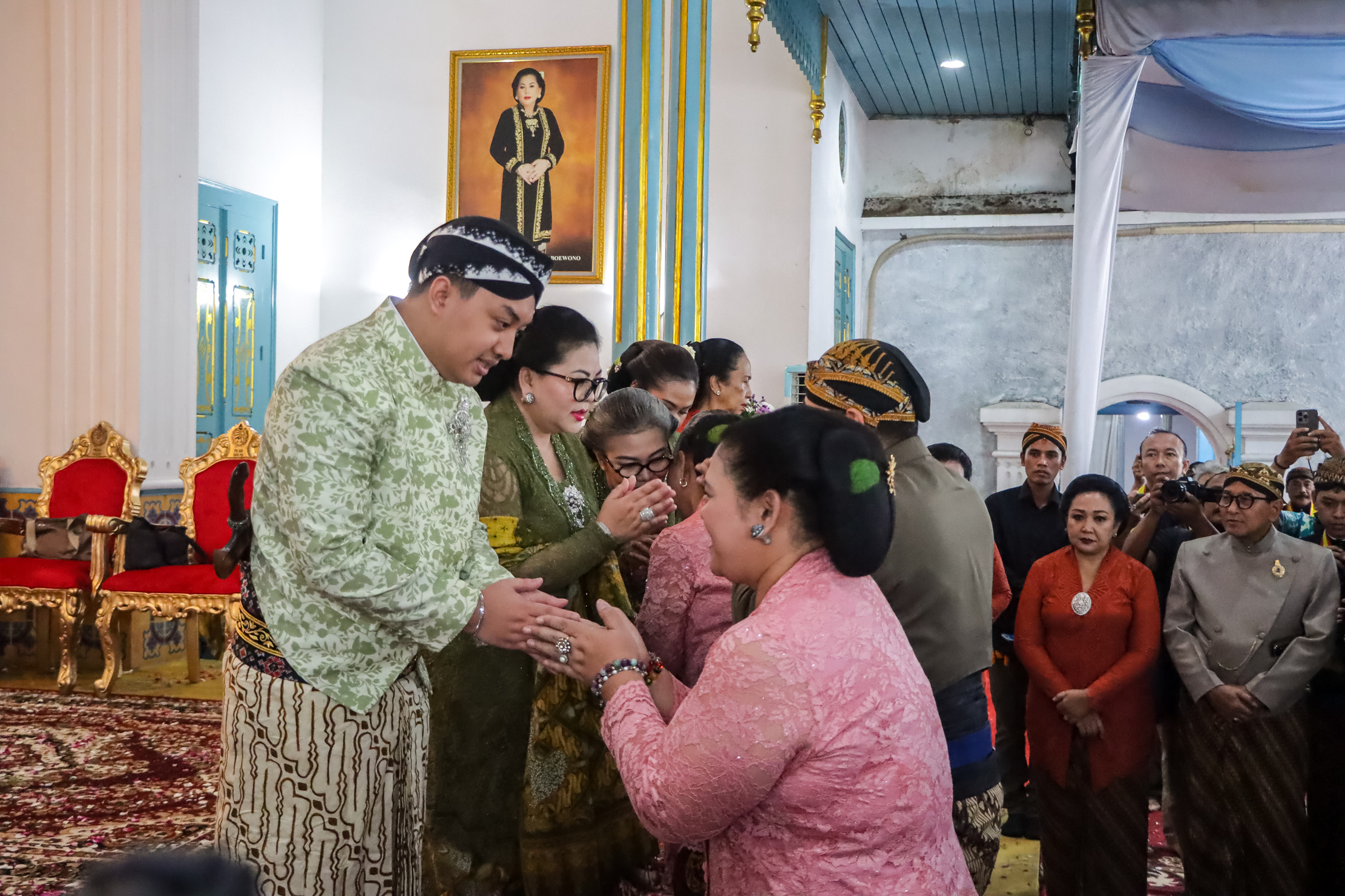 RAMAI: Pakubuwono XIV atau Sinuhun Purboyo hadiri halalbihalal di Palereman Ndalem Sasana Narendra, Kamis (26/3/2026).  &nbsp;