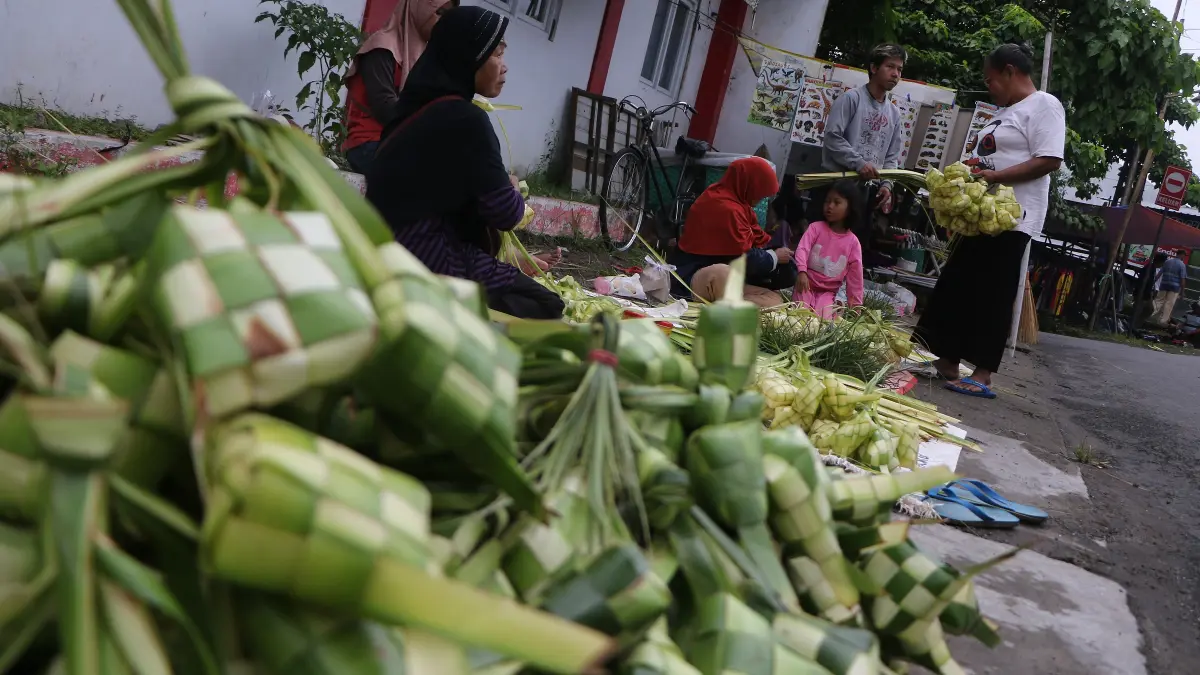Lebaran Ketupat 2026 Tanggal Berapa? Ini Jadwal, Sejarah, dan Makna Tradisinya di Tanah Jawa (ARIEF BUDIMAN/RADAR SOLO)