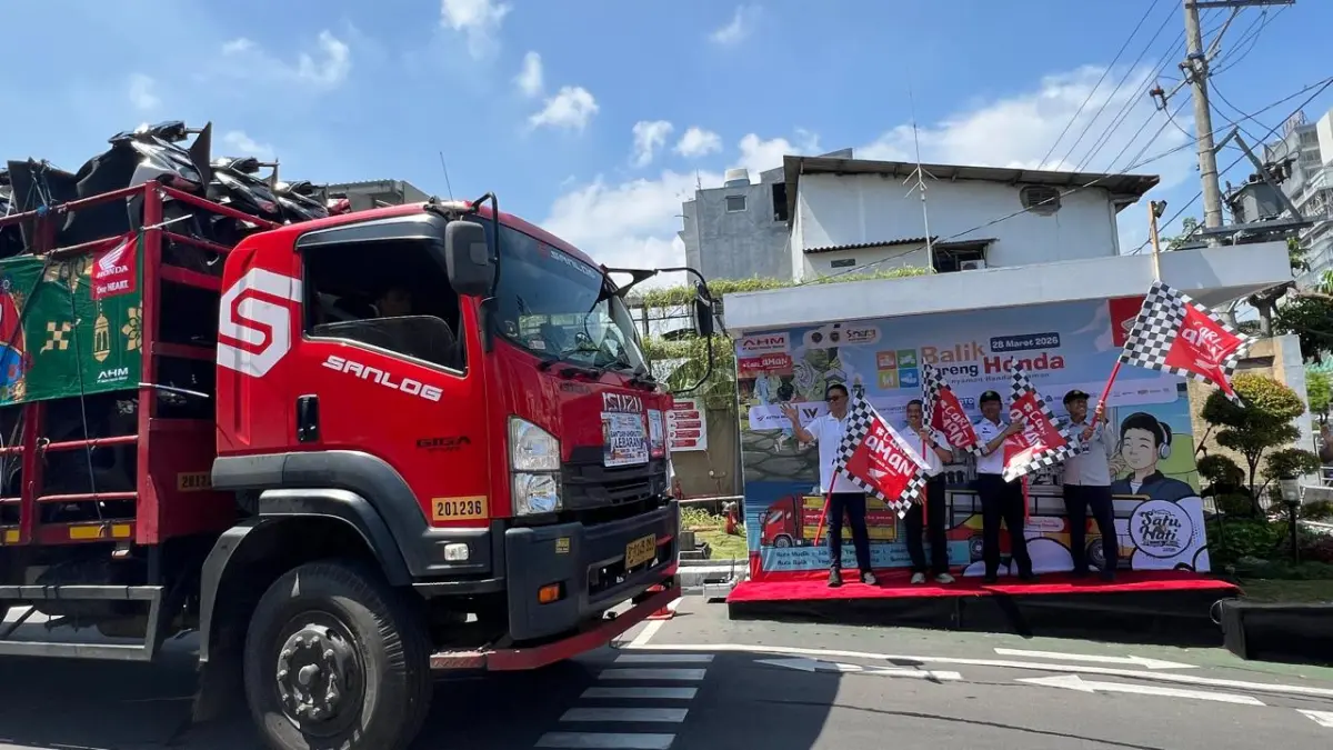 Pelepasan para pemudik dan truk pengangkut motor dari Kantor Wilayah Main Dealer Astra Motor Jateng Kota Semarang menuju ke Jakarta pada hari ini 28/03/2026. (Astra Motor Jateng)