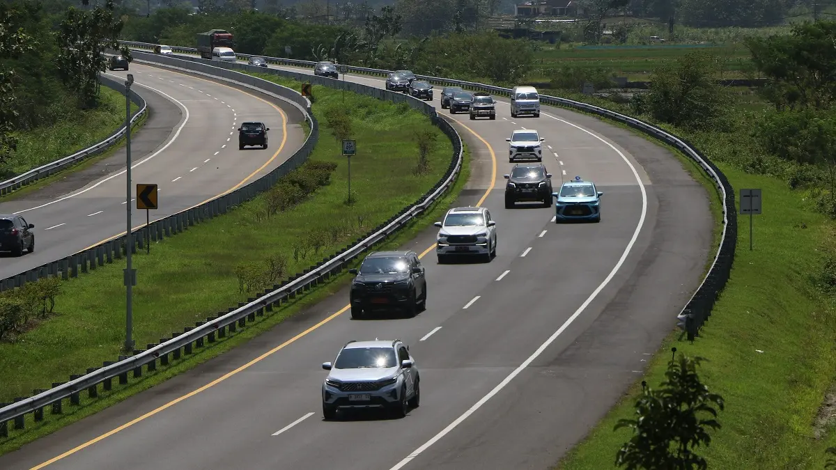 Sebanyak 61.823 unit kendaraan melintas di tol Boyolali saat arus mudik Lebaran 2026. (ARIEF BUDIMAN/RADAR SOLO)