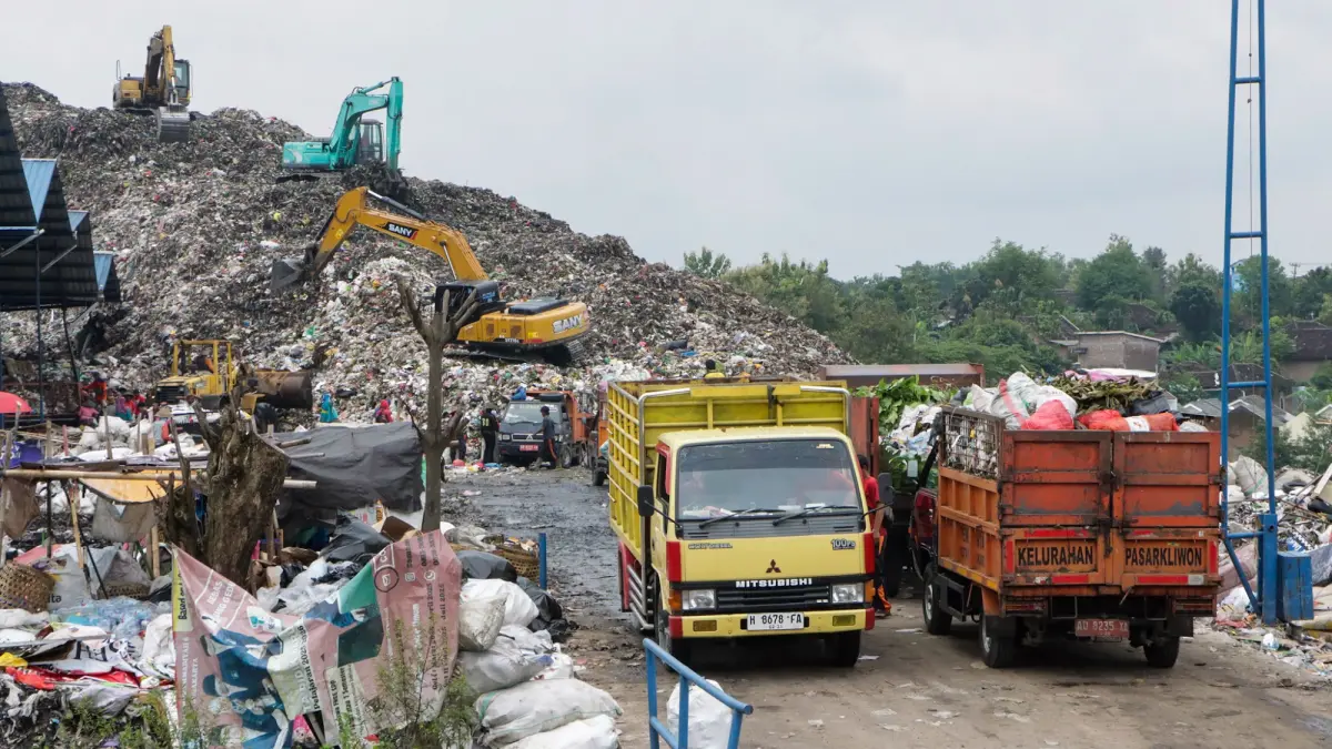 Persoalan sampah di TPA Putri Cempo mendapat sorotan dari DPRD dalam musrenbang. (M Ihsan/Radar Solo)