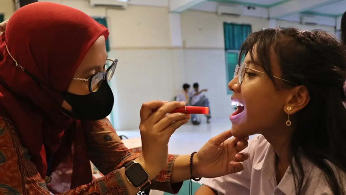 Ilustrasi pemeriksaan kesehatan di salah satu SMA negeri di bawah naungan Cabdin VII Pendidikan Jawa Tengah, belum lama ini. Cabdin VII loloskan 553 Siswa SMA/SMK dalam SNBP 2026. 