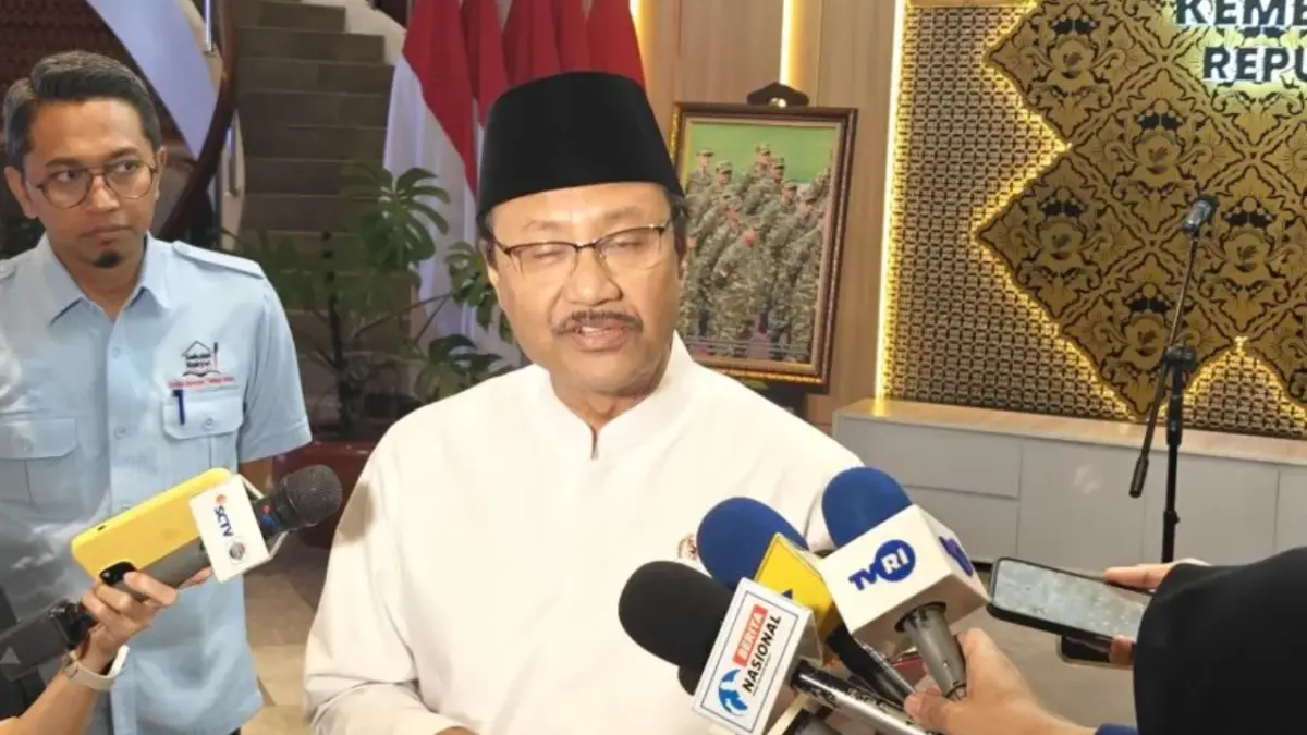 Menteri Sosial (Mensos) Saifullah Yusuf atau Gus Ipul. (ANTARA/M Riezko Bima Elko Prasetyo)
