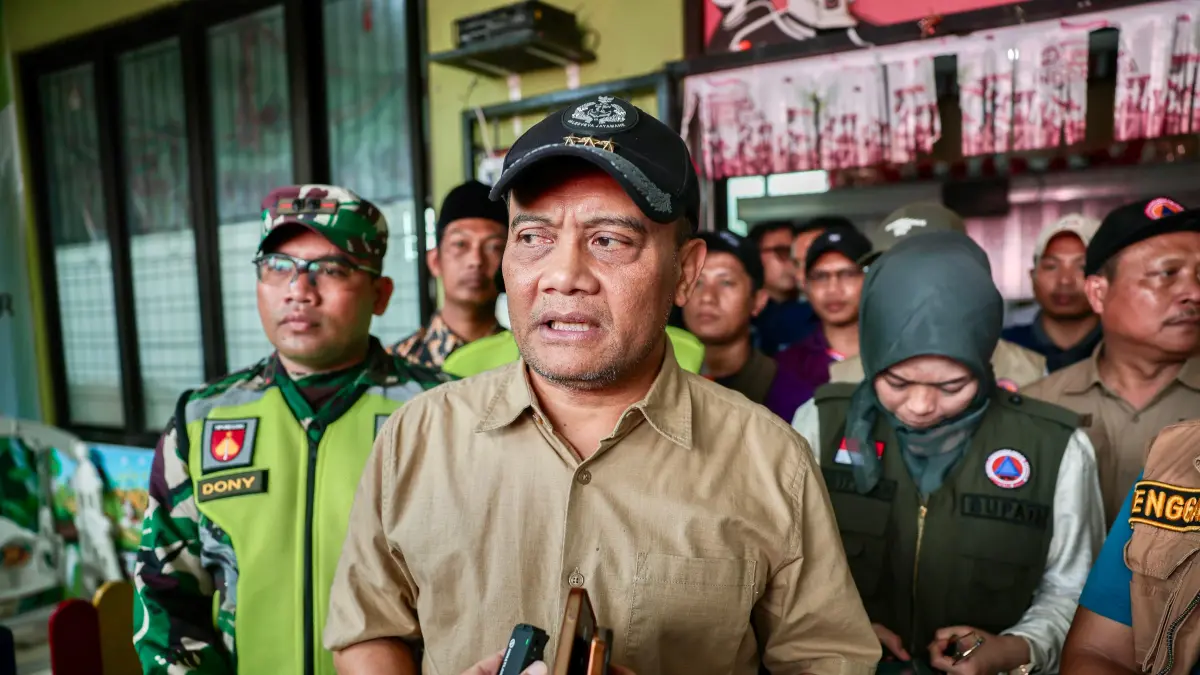Tinjau Korban Banjir Demak, Ahmad Luthfi Upayakan Layanan Dasar Warga Tetap Terpenuhi&nbsp;(Pemprov Jateng)