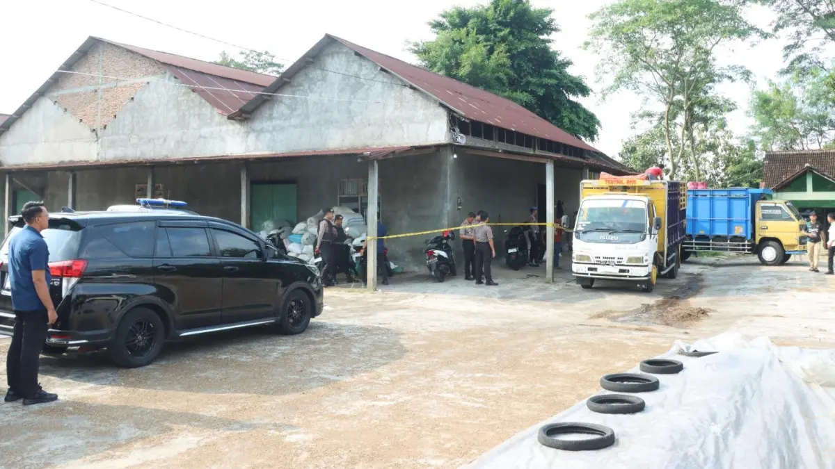 Tempat penjemuran empon-empon di Dukuh Pandaran, Desa Blorong, Kecamatan Jumantono,&nbsp; Karanganyar,&nbsp; yang digunakan untuk oplos elpiji subsidi. (Rudi Hartono/Radar Solo)