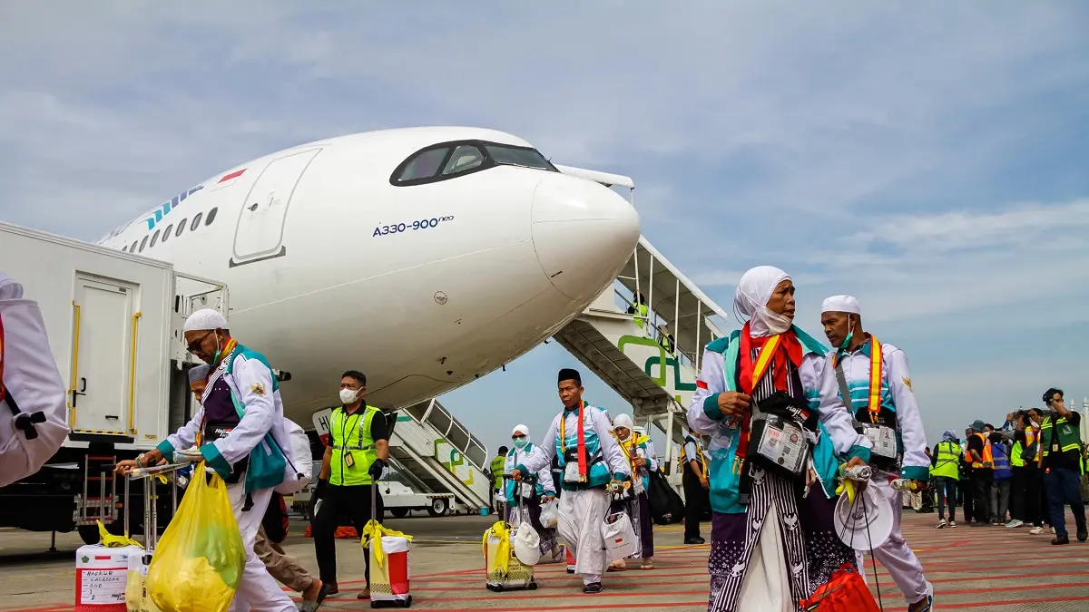 Jamaah haji saat tiba di Bandara Adi Soemarmo pada musim haji 2025. (DOK. M IHSAN/RADAR SOLO)