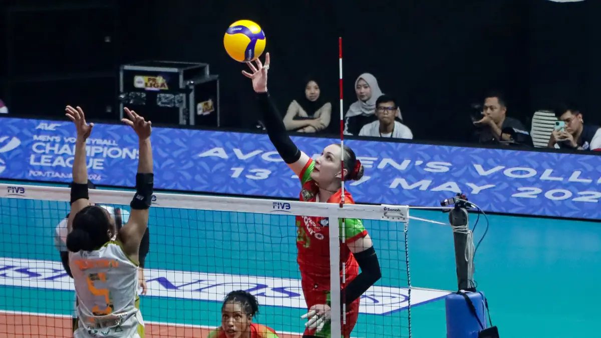 Irina Voronkova saat membela Jakarta Pertamina Enduro melawan Gresik Phonska Plus Pupuk Indonesia&nbsp;di Sritex Arena (9/4/2026). (M.IHSAN/RADAR SOLO)