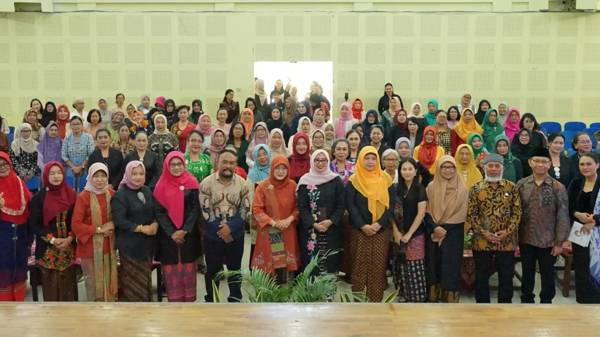 Dharma Wanita Persatuan Institut Seni Indonesia Surakarta (DWP ISI SKA) menggelar Halalbihalal Idul Fitri 1447 H yang dirangkaikan peringatan Hari Kartini di Gedung Prabangkara Kampus 2 ISI Surakarta, Jumat (10/4/2026). (ISTIMEWA)