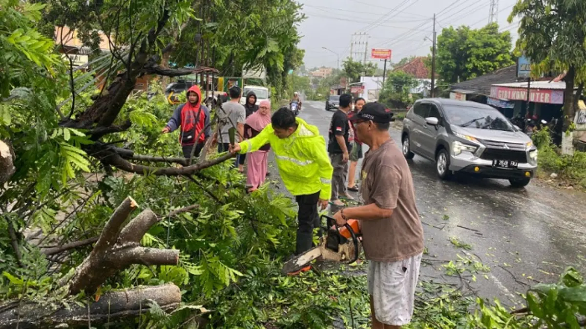 Wilayah Kecamatan Ngadirojo, Wonogiri terdampak puting beliung, Sabtu (11/4/2026). (ISTIMEWA) 