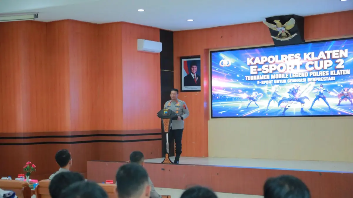 Turnamen e-Sport bertajuk Kapolres Klaten E-Sport Cup 2 di Aula Satya Haprabu Polres Klaten. (Dokumentasi Polres Klaten)