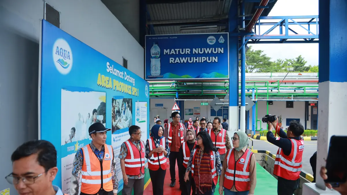 Komisi VII DPR RI melakukan kunjungan kerja spesifik ke Pabrik AQUA Klaten. (Dokumentasi AQUA Klaten)