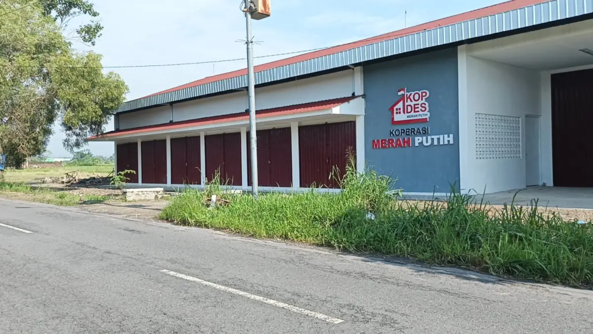 Salah satu gedung KDMP yang telah berdiri di Boyolali. (ABDUL KHOFID/RADAR SOLO)