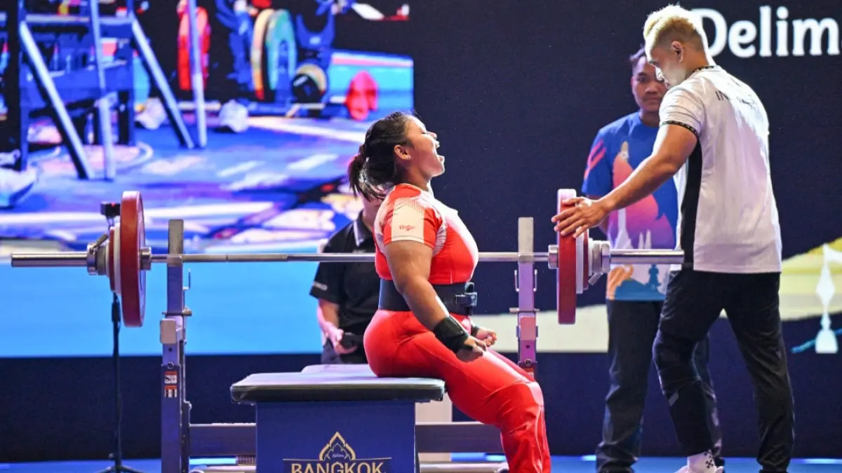 Delima Yunia Susanti saat terjun di World Para Powerlifting Asia-Oceania Open Championship 2026 di Bangkok, Thailand, 7-12 April 2026. (DOK. NPC INDONESIA) 