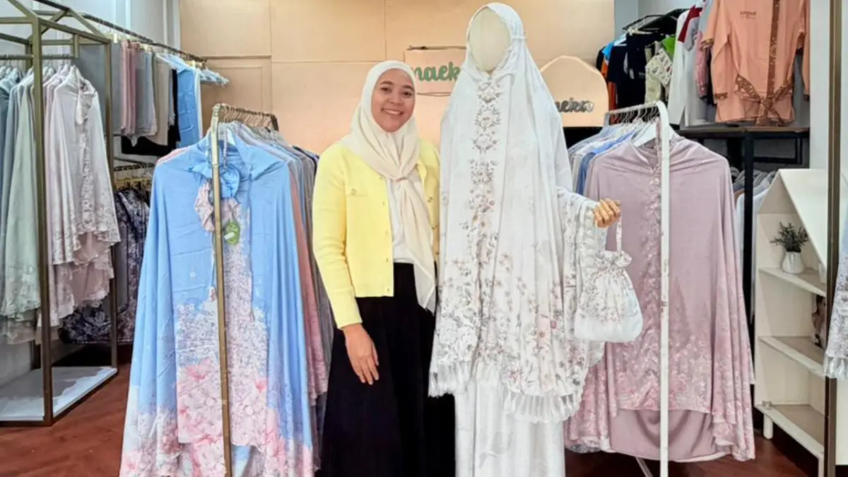 Naeka, brand mukena premium berbahan silk dengan motif cetak khas kini tembus pasar global berkat dukungan LinkUMKM BRI.