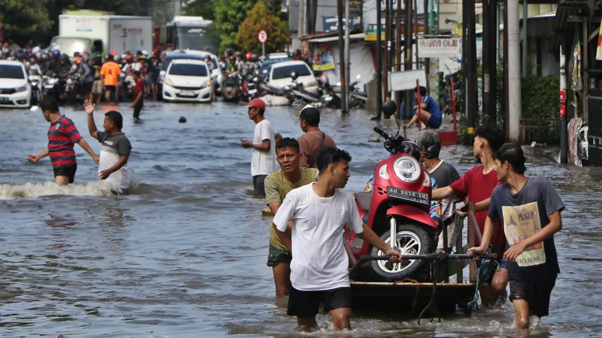 Banjir yang terjadi di Sukoharjo, Rabu (15/4/2026). (ARIEF BUDIMAN/RADAR SOLO) 