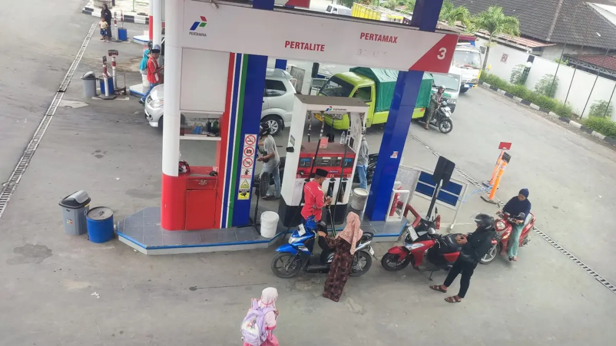 Salah satu SPBU di Sragen melayani pembelian BBM bersubsidi. (Ahmad Khairudin/Radar Solo)