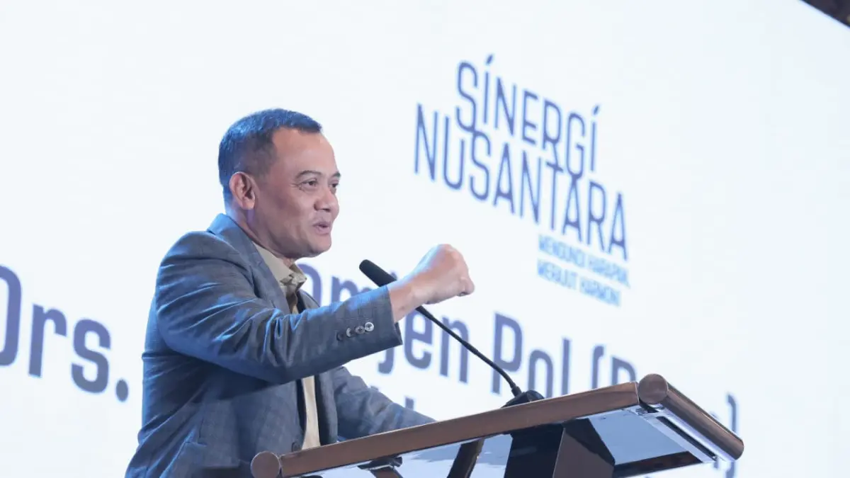 Gubernur Jateng Ahmad Luthfi beri paparan seminar bertema penguatan peran Bank Pembangunan Daerah (BPD) di Hotel Sunan Solo, Kota Surakarta, Jumat (17/4/2026). (PEMPROV JATENG)