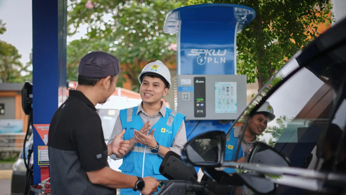 Salah satu Stasiun Pengisian Kendaraan Listrik Umum (SPKLU) di Kabupaten Sragen. (Ahmad Khairudin/Radar Solo) 