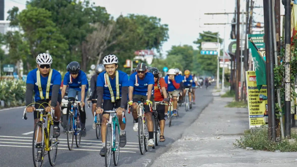 Anggota Solo Raya Vintage Roadbike rutin gowes dengan rute puluhan kilometer. (Ist)