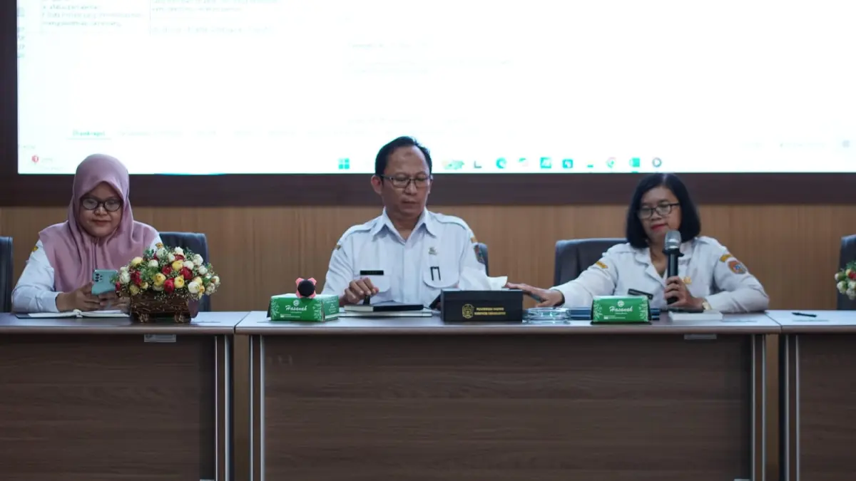 Forum PPID untuk penetapan Daftar Informasi yang Dikecualikan (DIK) di Diskominfo Karanganyar, Rabu (22/4/2026). (Rudi Hartono/Radar Solo)