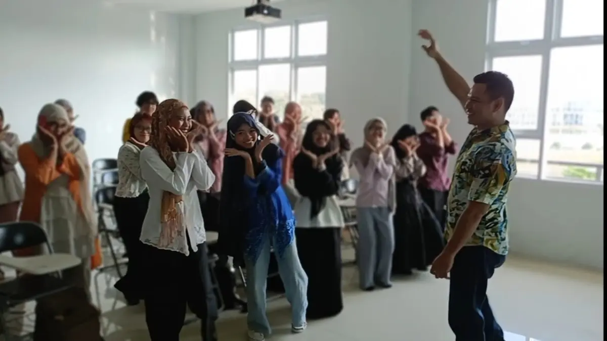 Harus masih menekuni kegiatan sebagai editor dan reviewer jurnal ilmiah, seperti pada Buletin Poltanesa di Politeknik Pertanian Negeri Samarinda, Kalimantan Timur. (DOK.PRIBADI)