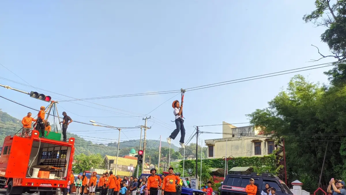 BPBD Wonogiri memanfaatkan momentum&nbsp;CFD untuk mengedukasi masyarakat dalam puncak peringatan Hari Kesiapsiagaan Bencana 2026, Minggu (26/4/2026). (IWAN ADI/RADAR SOLO)