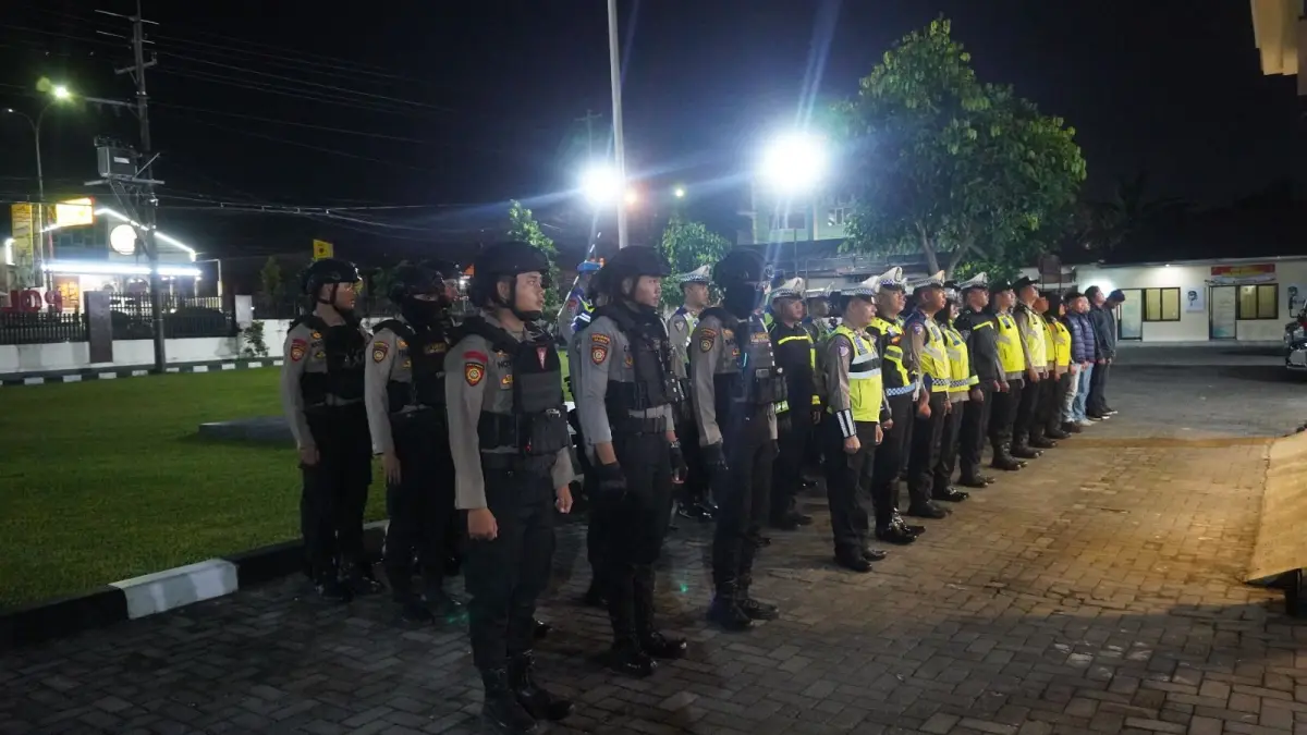 Polres Boyolali meningkatkan intensitas pengamanan wilayah melalui patroli skala besar yang digelar pada Sabtu (25/4/2026) malam. (ABDUL KHOFID/RADAR SOLO)