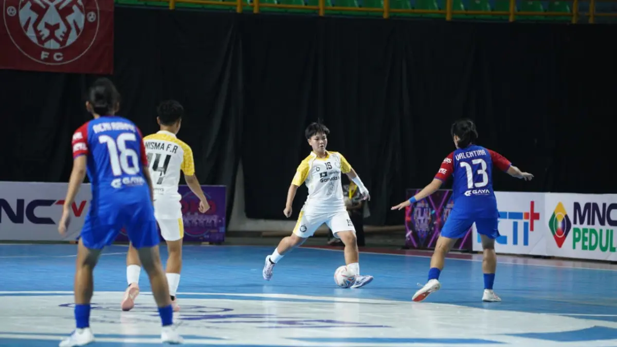 NAM ABP Women Surakarta saat melawan MSP FC di GOR Indoor Si Jalak Harupat, Kabupaten Bandung, Senin (27/4). (dok. KFI)