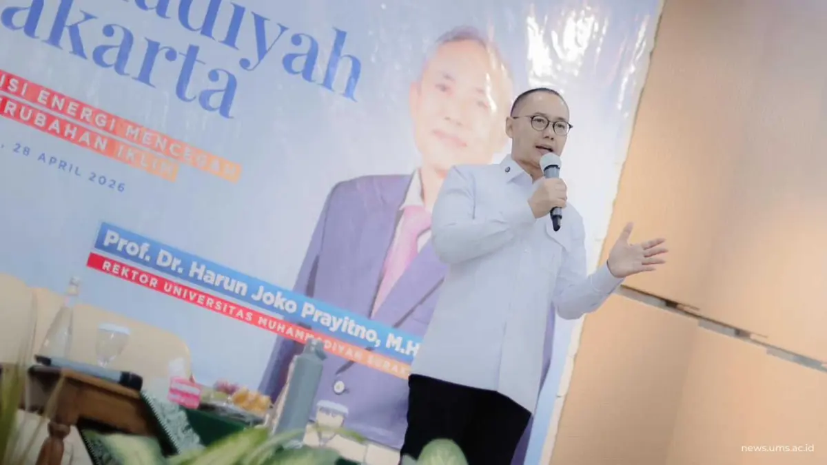 Wakil Ketua Majelis Permusyawaratan Rakyat Republik Indonesia (MPR RI) Eddy Soeparno saat mengisi . (Dok. Humas UMS)