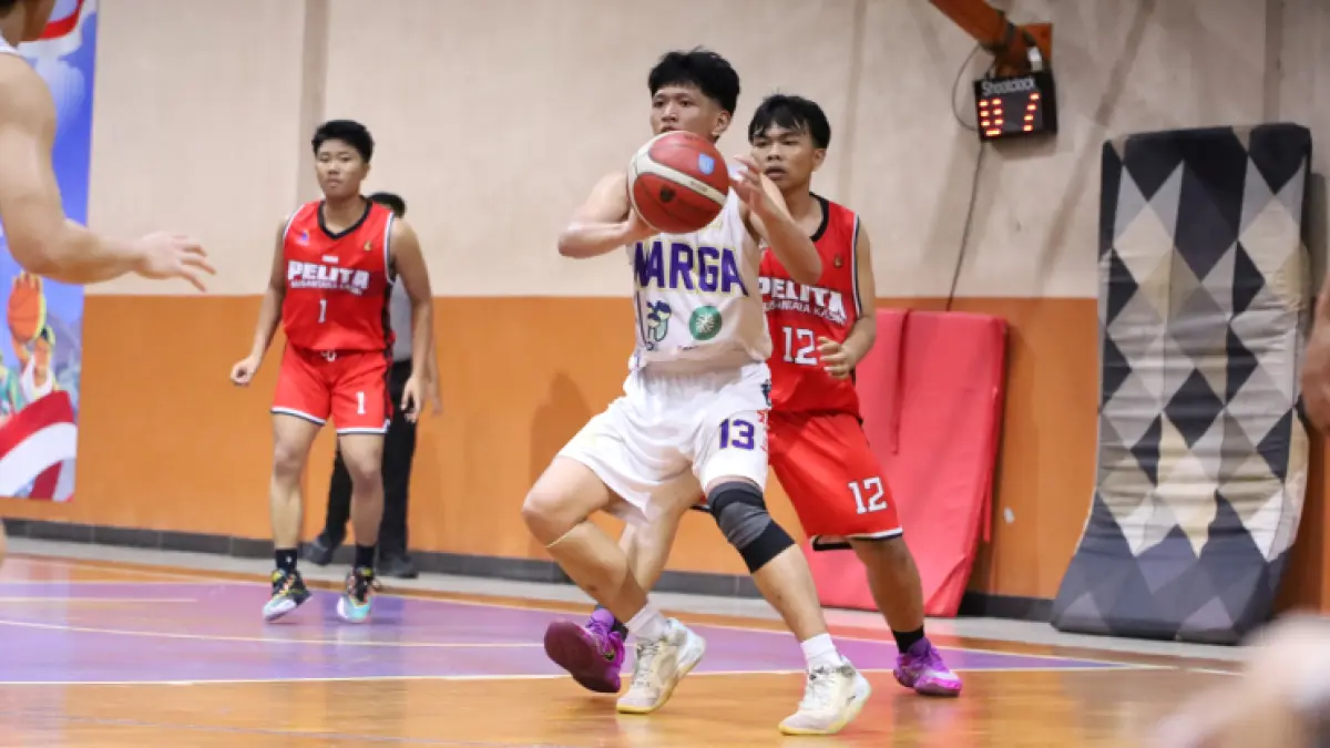 Pertandingan SMA Warga melawan SMA Pelita Nusantara Kasih di ajang Popda Bola Basket Surakarta 2026. (DOK. PERBASI)