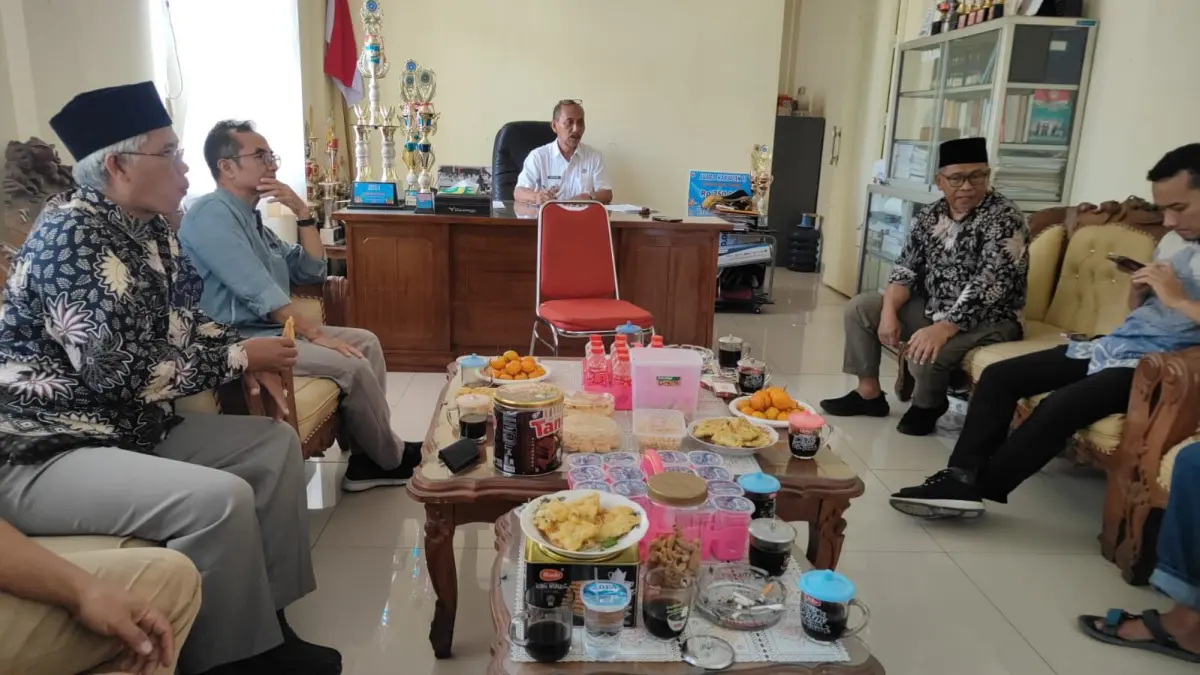 Audiensi penolakan operasional gerai miras di Kecamatan Andong, Boyolali. (ISTIMEWA)