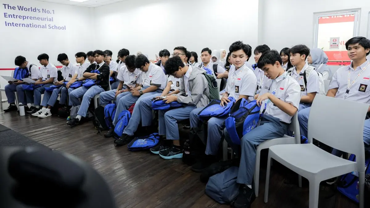 Perluas Wawasan Global, 33 Siswa SMA Unggulan Rushd Sragen&nbsp;Tuntaskan Program Pertukaran Pelajar di Malaysia
