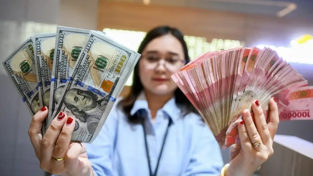 ILUSTRASI Kurs Rupiah Hari Ini 6 Mei 2026 Dibuka Menguat ke Rp17.390 per Dolar AS. (ANTARA FOTO/Rivan Awal Lingga/rwa)