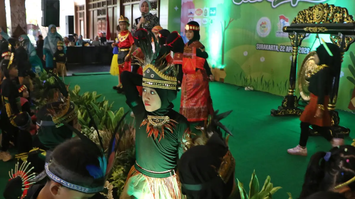Pentas PAUD Kota Solo. (Arief Budiman/Radar Solo)