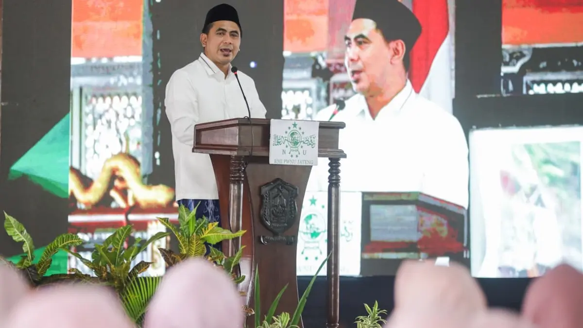 Wagub Jateng Taj Yasin Maimoen saat hadiri forum Halaqah Interaktif Pengasuh Pesantren Putri Jawa Tengah di Banjarnegara.&nbsp;