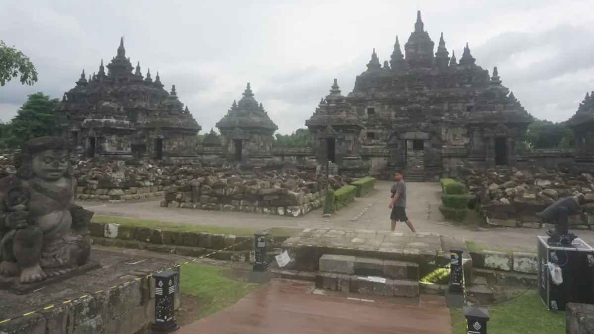 Ilustrasi kawasan Candi Plaosan di Desa Bugisan, Kecamatan Prambanan, Klaten yang menjadi salah satu lokasi penyelenggaraan rangkaian KLIC Fest 2026. (ANGGA PURENDA/RADAR SOLO)