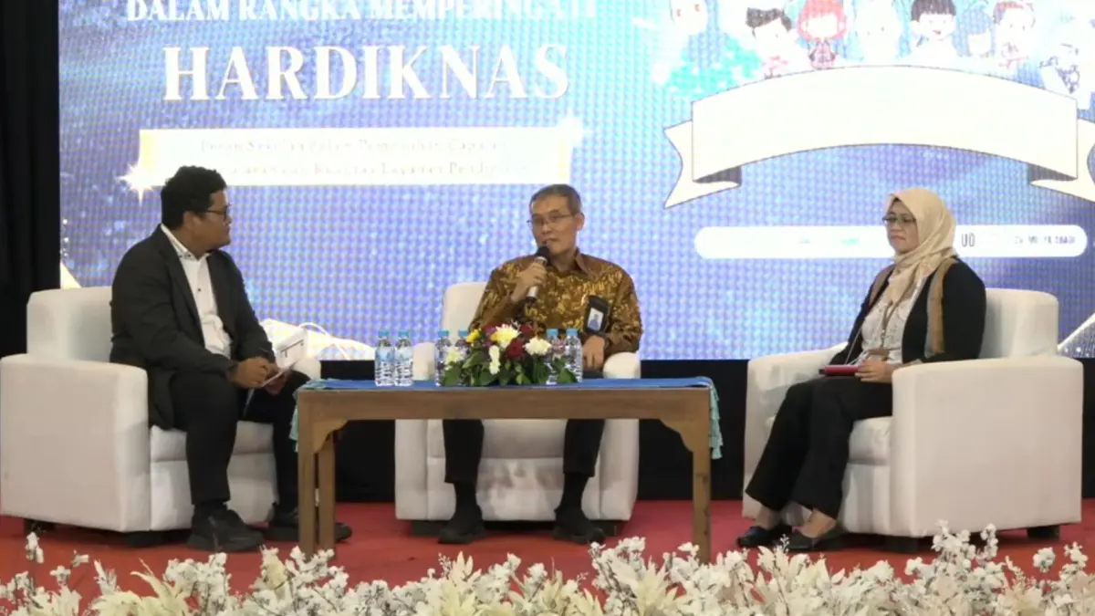 ALFIDA NURCHOLISAH/RADAR SOLO

Seminar Hardiknas yang digelar Disdik Kota Solo di Graha Wisata Niaga, Selasa (12/5). (Alfida Nurcholisah/Radar Solo) 