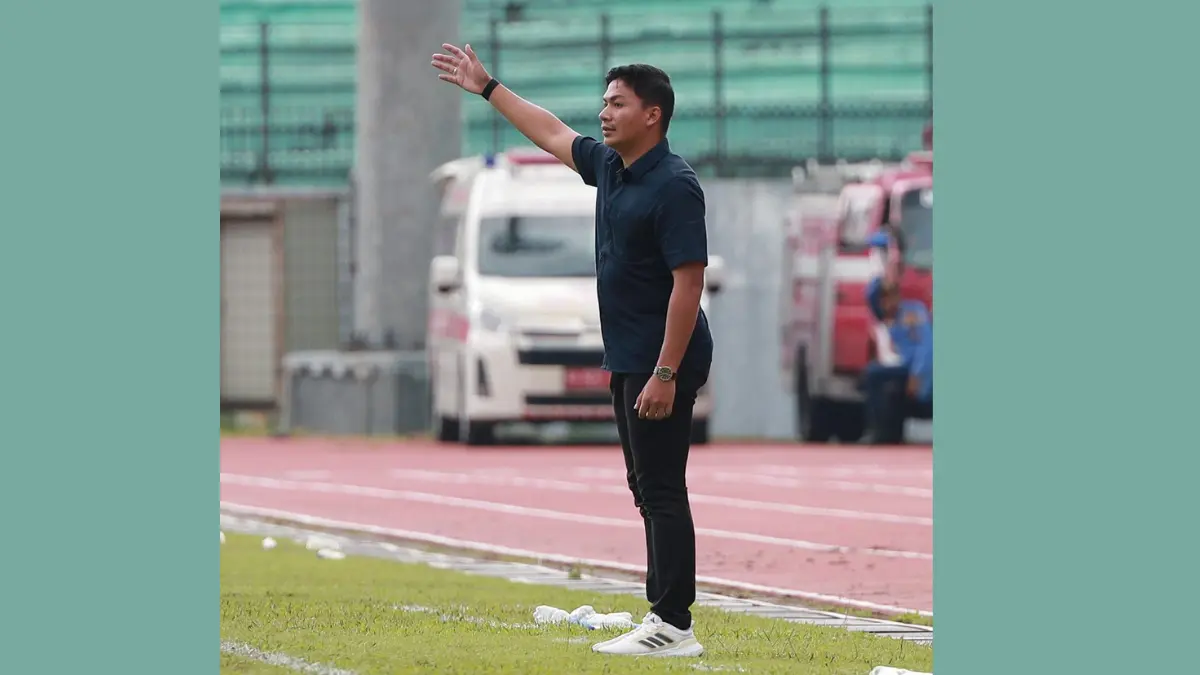 Hasnan Sungkar konsisten membawa tim bersaing di papan atas membuat banyak klub mulai melirik sosok pelatih muda tersebut untuk musim kompetisi mendatang. (DOK.PRIBADI)