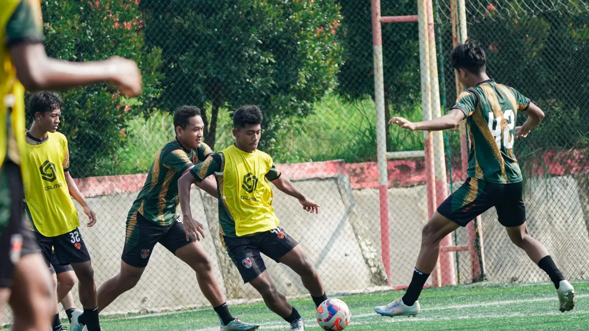 Pemain Kendal Tornado FC jalani latihan jelang terjun di ajang EPA Championship 2026. (TIM MEDIA KENDAL TORNADO FC