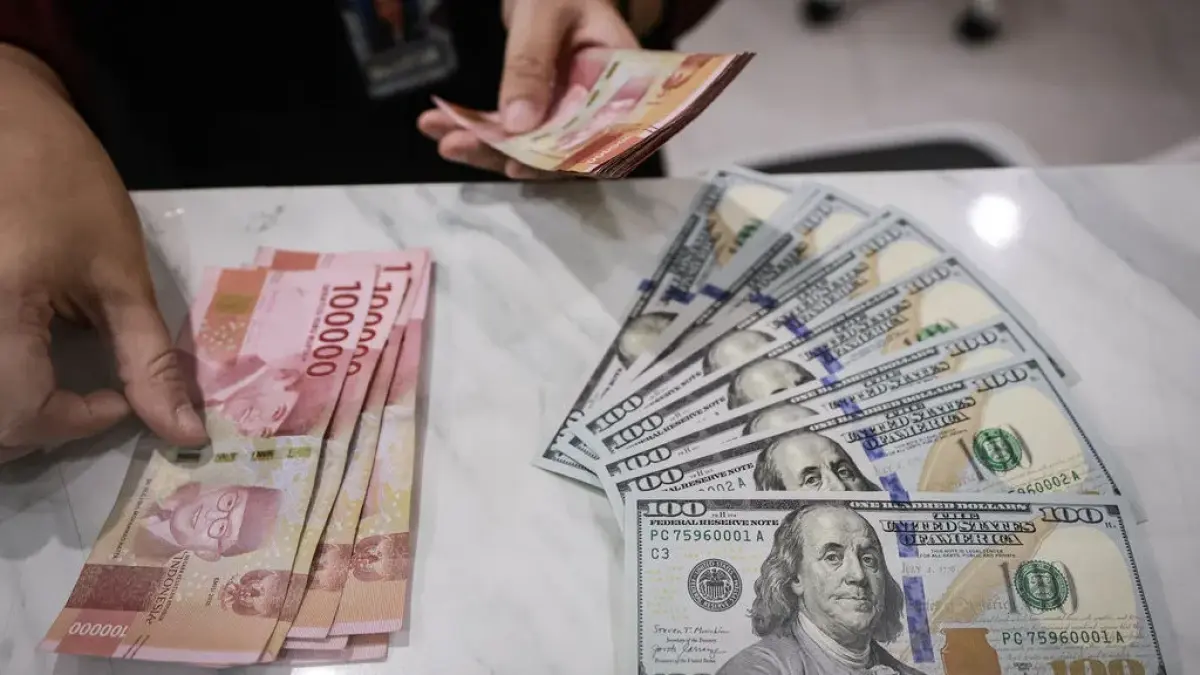 Kurs Rupiah Hari Ini 21 Mei 2026 Dibuka Melemah ke Level Rp17.660 per Dolar AS (ANTARA FOTO/Dhemas Reviyanto/sgd)