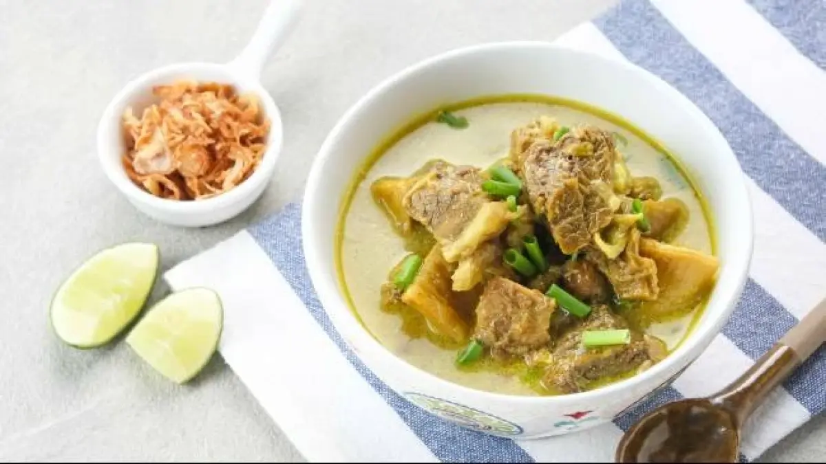 Foto ilustrasi. Resep gulai daging, opor daging, gule, gulai ayam, gulai santan (Sumber: Envato/tyasindayanti)