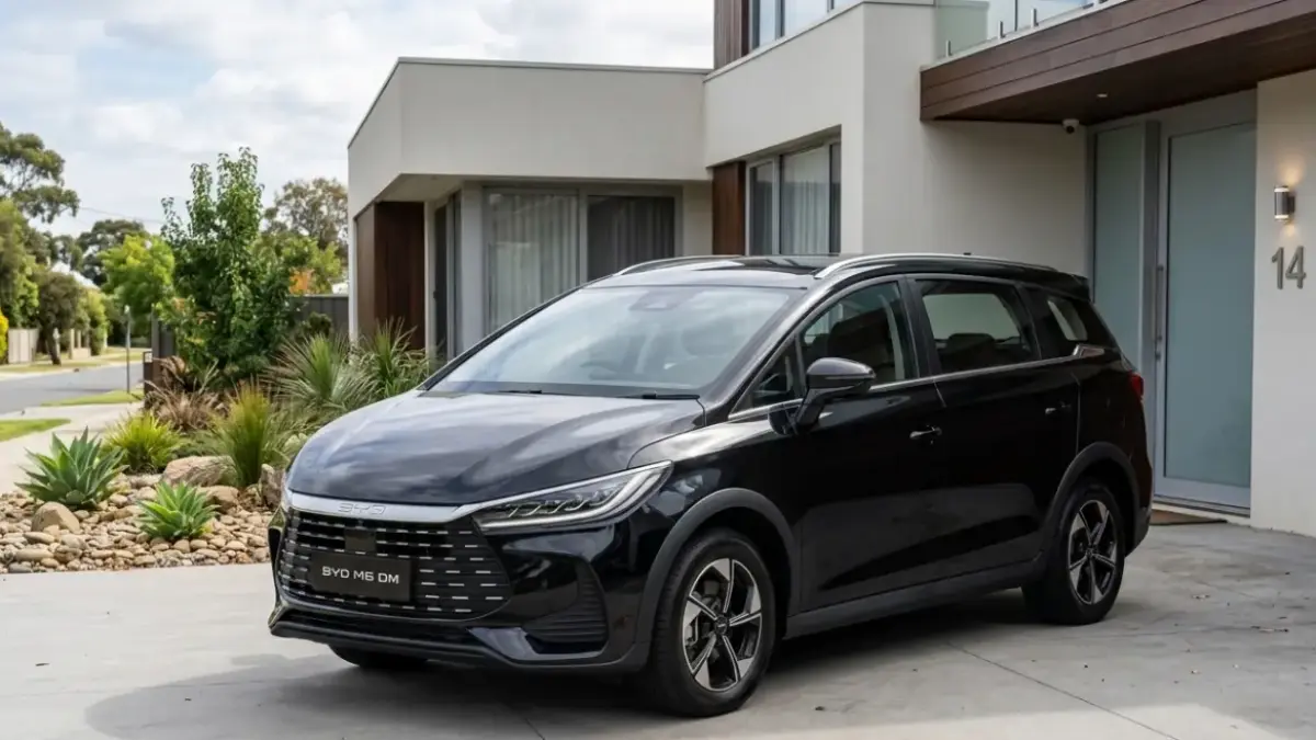 Konsumsi BBM BYD M6 DM jadi sorotan setelah resmi baru rilis di Indonesia. Seirit apa MPV hybrid ini? Simak estimasi konsumsi bensin, mode EV, dan biaya operasionalnya.
