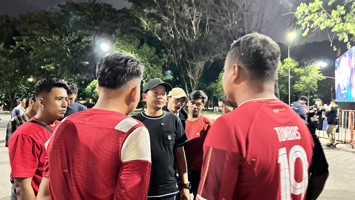 Wali Kota Solo Respati Ardi setelah menghadiri kegiatan nonton bareng pertandingan terakhir Persis Solo di Stadion Manahan, Sabtu (23/5/2026). (ISTIMEWA) 