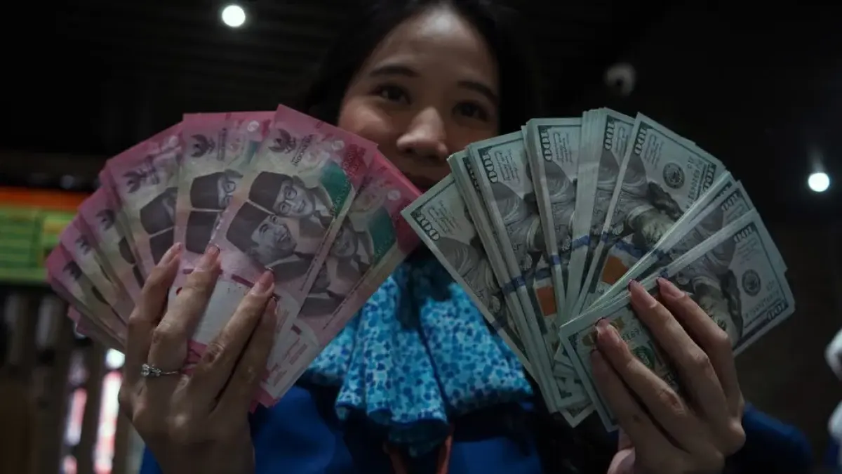 Kurs Rupiah Hari Ini, 25 Mei 2026: Dibuka Melemah di Level Rp17.723 per Dolar AS(ANTARA FOTO/Hasrul Said/sgd)