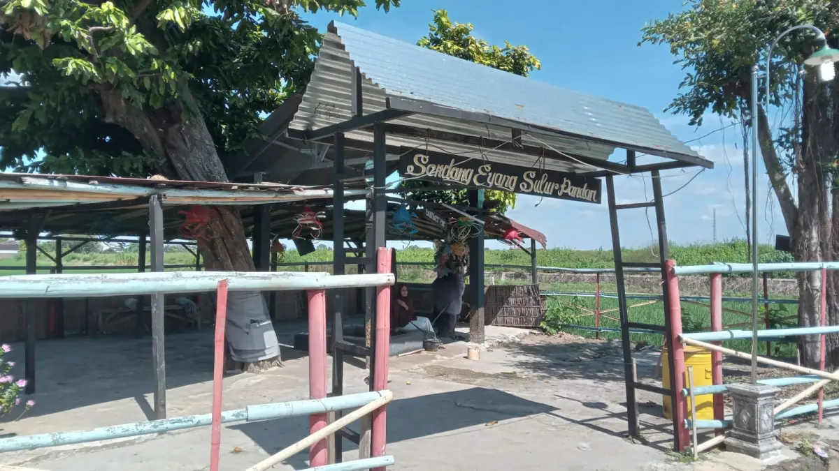 Akses masuk Sendang Eyang Sulur Pandan di Desa Mulur, Bendosari, Sukoharjo. (IWAN KAWUL/RADAR SOLO)