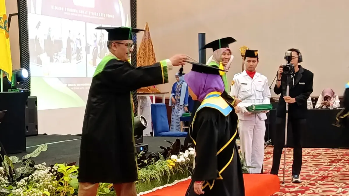  Ketua STIKes Estu Utomo Sarwoko . (Alfida Nurcholisah/Radar Solo)