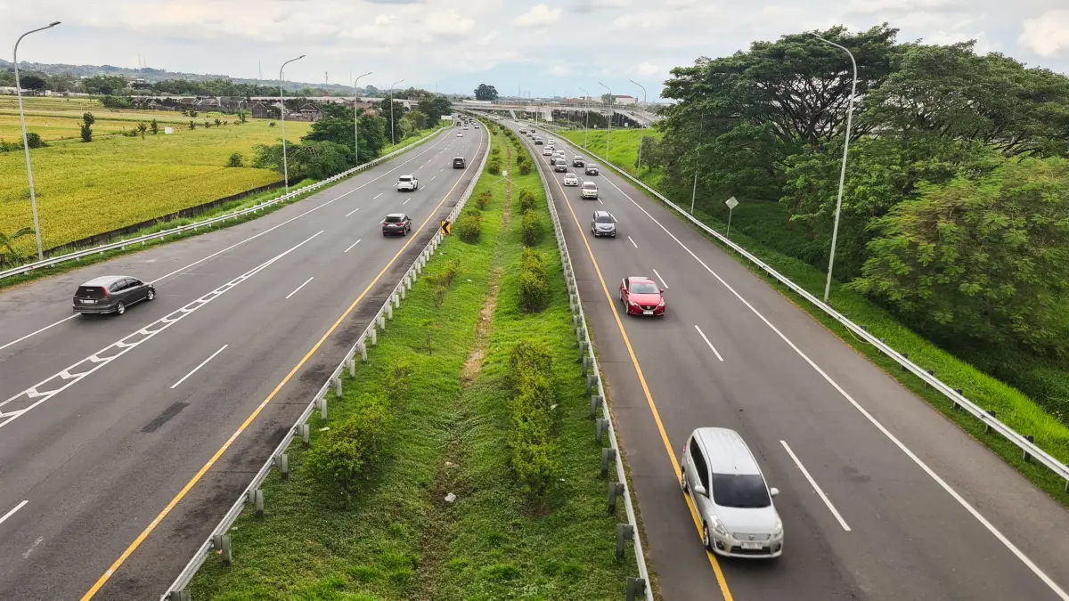 Sebanyak 328.843 unit kendaraan melintas di Ruas Tol Solo-Ngawi selama periode 26 Mei hingga 1 Juni 2026. Pelayanan maksimal diberikan PT JSN. (DOK.PT JSN)