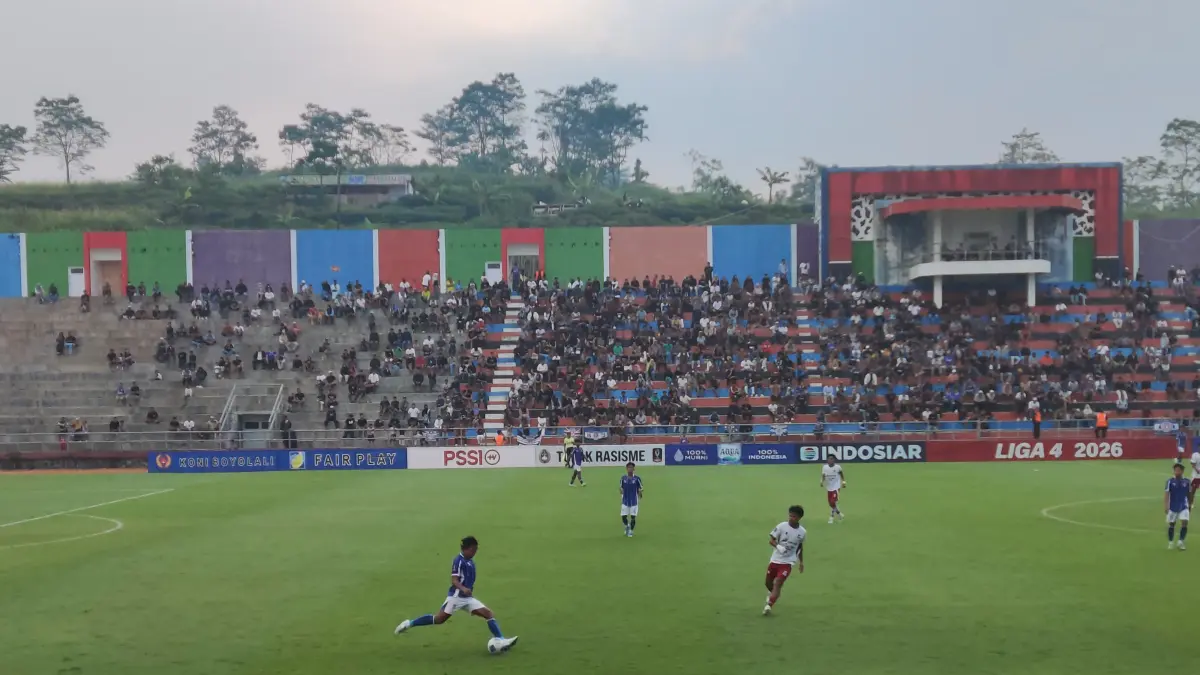 Pertandingan Persebi Boyolali melawan Persindri Indramayu di Stadion Kebogiro, Sabtu (6/6/2026). (Hernindya jalu/Radar Solo) 
