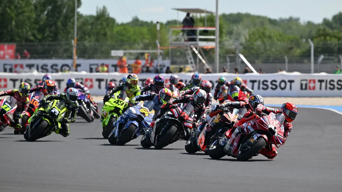 Link Live Streaming MotoGP Hungaria 2026 Hari Ini: Marc Marquez Duel Lawan Marco Bezzecchi, Menanti Aksi Veda Ega Pratama (x.com/Michelin_Sport)