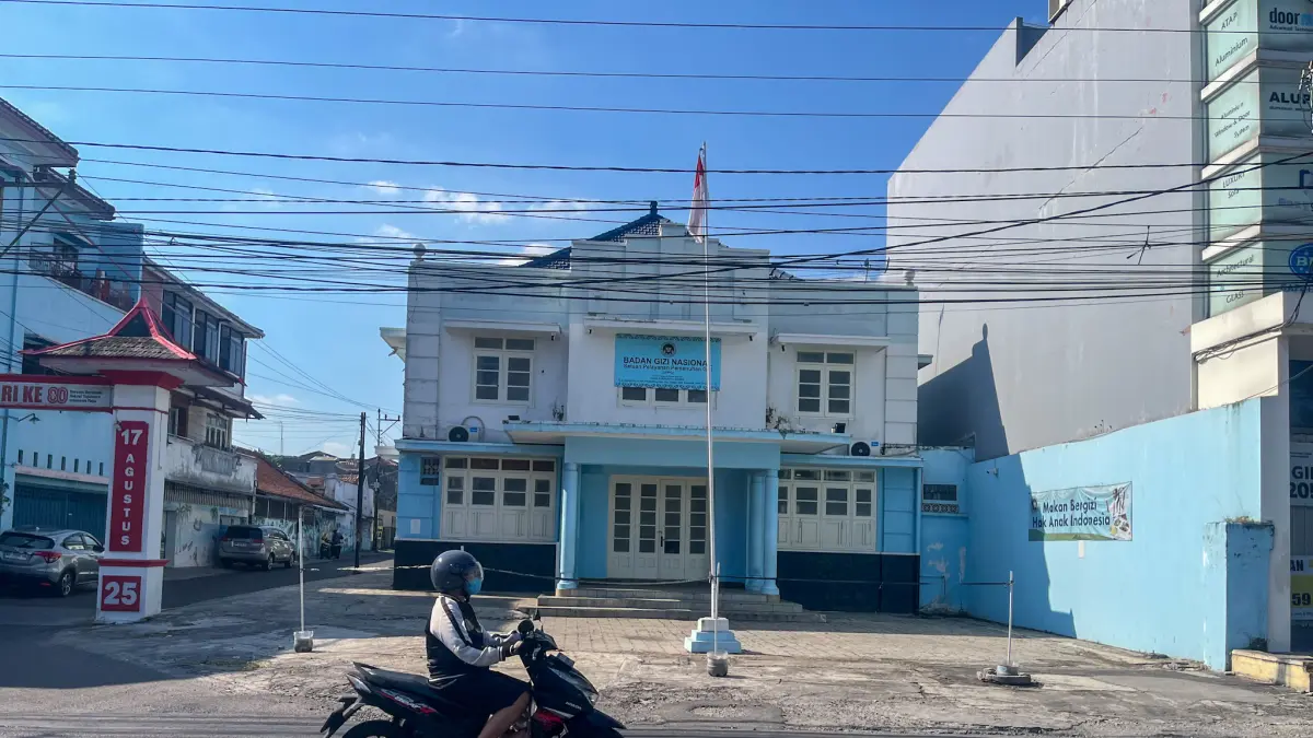 SPPG Purwodiningratan belum beroperasi karena persoalan perizinan. (M Ihsan/Radar Solo)